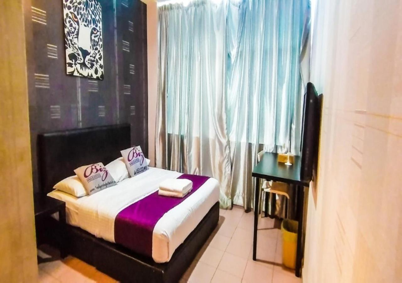 Biz Hotel Batu Pahat Exteriör bild