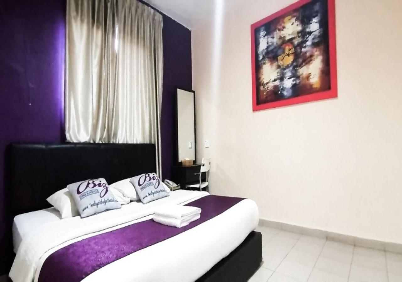 Biz Hotel Batu Pahat Exteriör bild